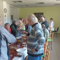 Spoločný obed - Október - Mesiac úcty k starším
